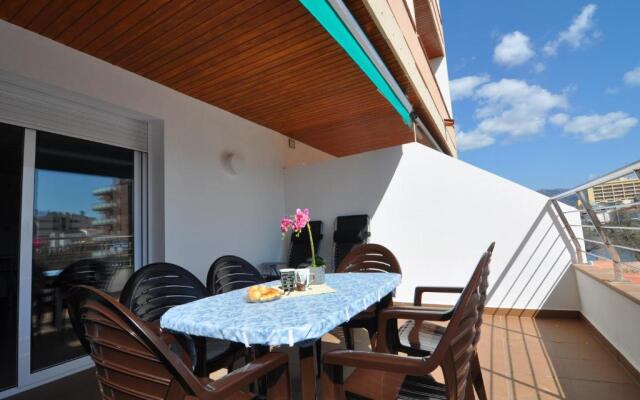 RNET - Puerto Simona 1-9 Roses Costa Brava