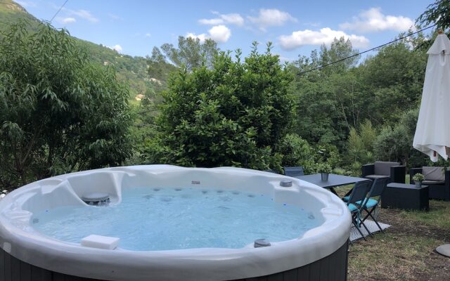 Domaine Les Deux Roches