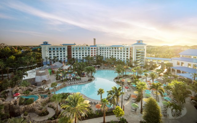 Universal's Loews Sapphire Falls Resort