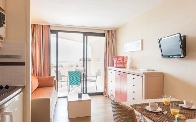 Studio Near the Boulevard in the Decadent City of Cannes