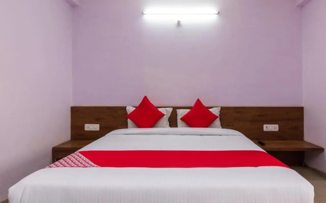 Prince Palace by OYO Rooms