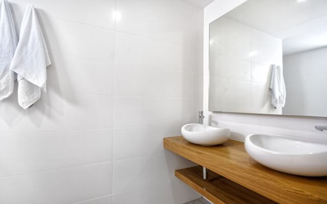 Deva Beach Boutique Apartments