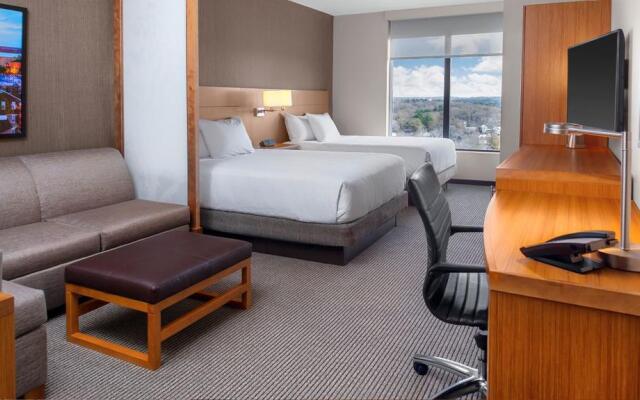 Hyatt Place Calgary Airport