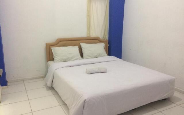 OYO 3728 Tunas Plaza Residence