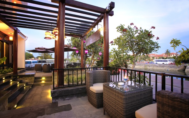 River Suites Hoi An Hotel