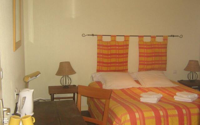 Hôtel Restaurant des Trois Pigeons