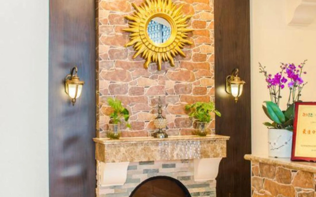 Fest Hotel Chain (Jiuhuashan Subway Station)