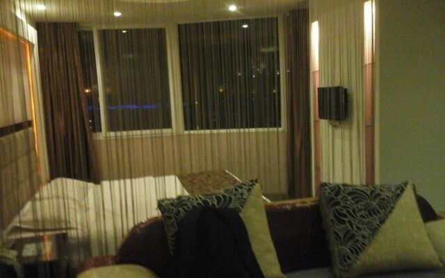 Leshan Kailai Business Hotel
