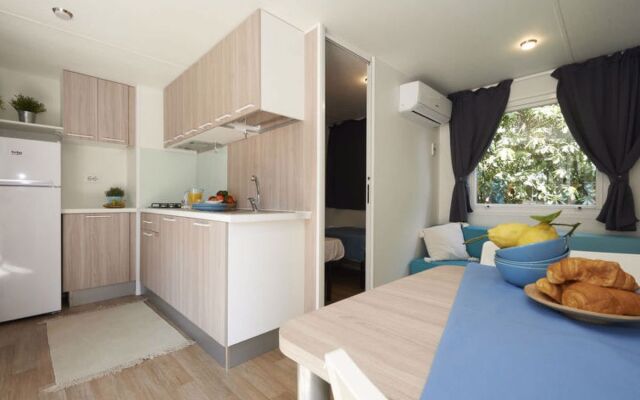 Camping Village Baia Domizia (BDO124)