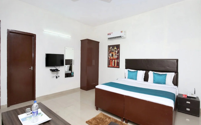 Hotel Rooftop By OYO Rooms