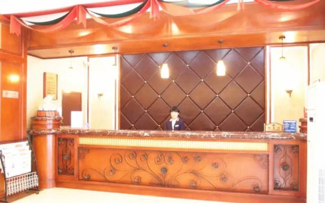 Lanwan Hotel(大连蓝湾宾馆)