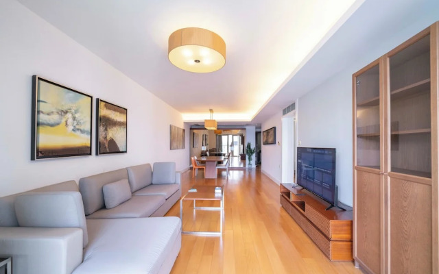 Tyms Stylish 2BR 1BA Apt Xujiahui Metro