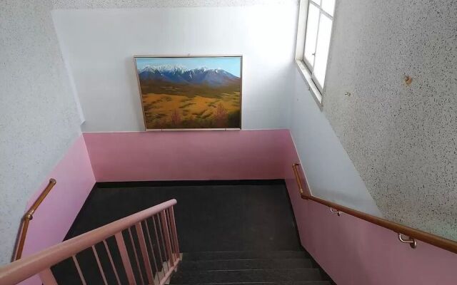 Tsuetsukitoge Zekkei no Yado