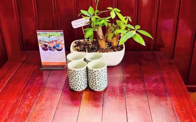 Canary Homestay