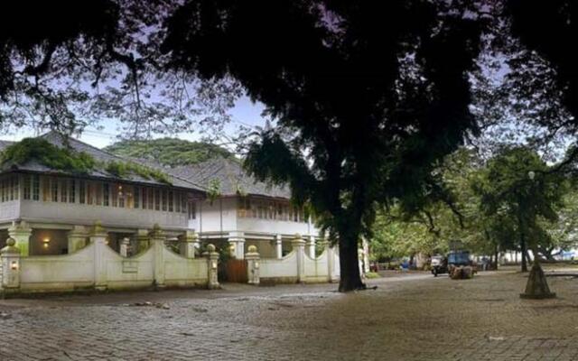 Neemrana's - Tower House