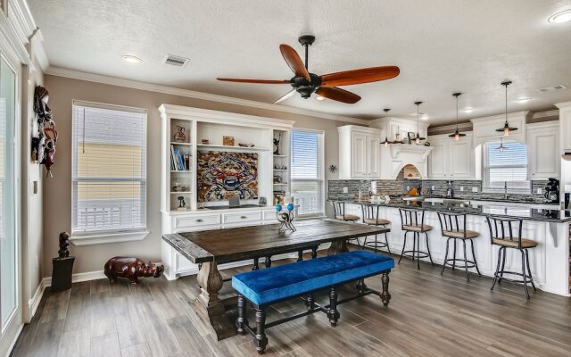 Enchanted Beachfront 3 Bedroom Home