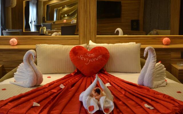 Gumus Palace Suites