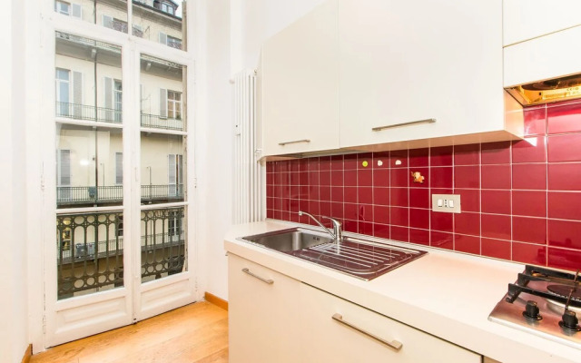 Porta Susa Central & Roomy Flat