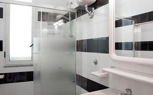 Glicine Apartment With Pool in Residence