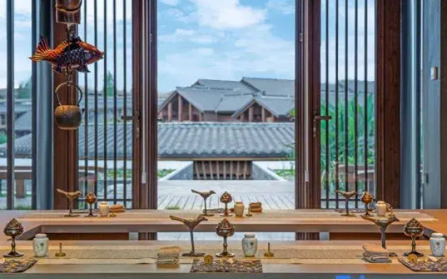 Chanyi Longxing Courtyard Hotel (Longxing Temple)