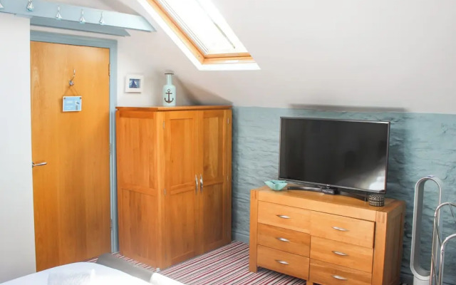 6 The Sail Loft