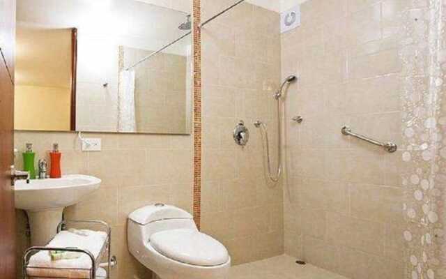 CM House - Hotel Moreno