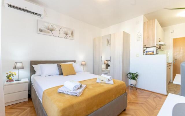 Apartments Plokite