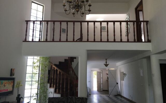 Ah Villas