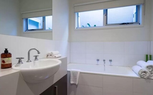 Westend Apartment at the Beach