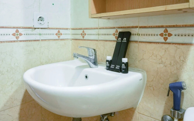 Best Price 3BR Apartment at Mediterania Lagoon Kemayoran By Travelio