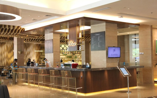 JS Luwansa Hotel and Convention Center