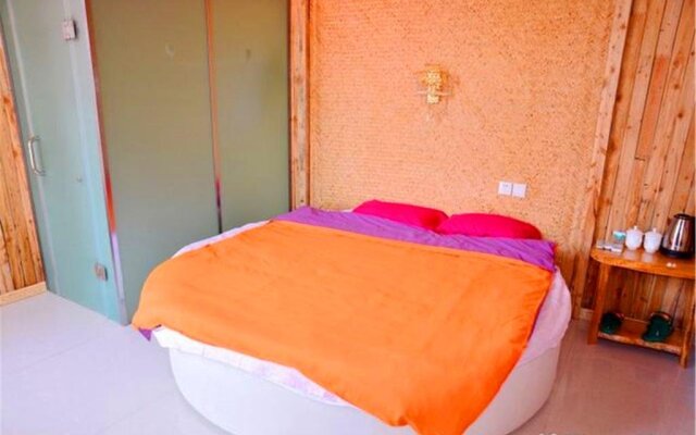 Yuchen Theme Hotel