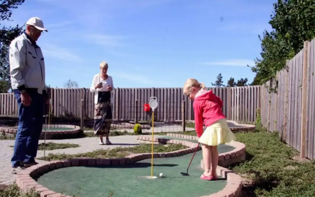 6 Person Holiday Park Home in Skagen