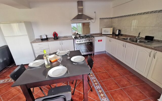 Apartments with Pool in Funchal