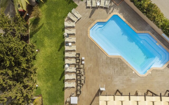 Balaia 3BR Sunny Terrace