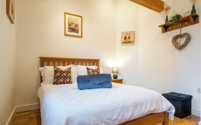 Beautiful 2 Bedroom Barn in Cerney Wick