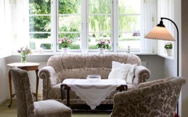 Staevnegaarden Guesthouse
