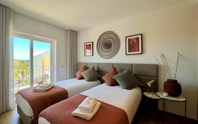 Albufeira Deluxe Residence With Pool by Homing