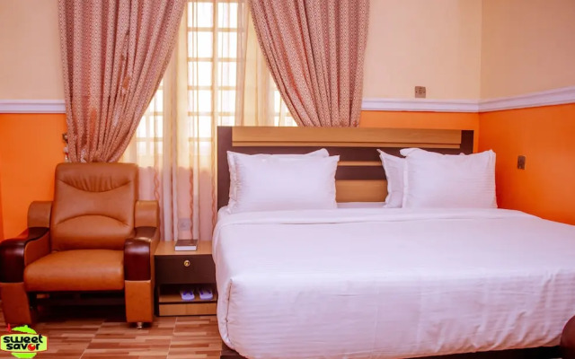 Sweet Savor Hotels And Suites Annex