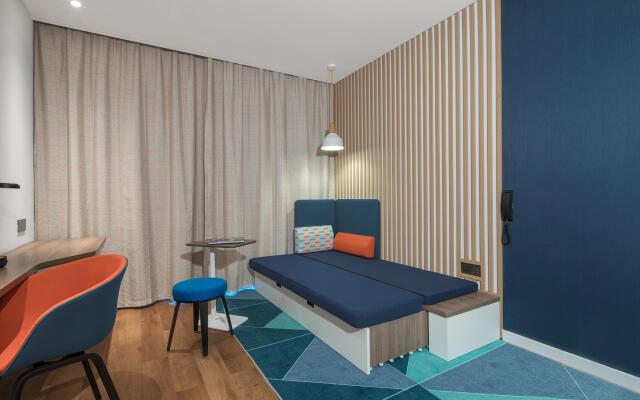 Holiday Inn Express Shanghai Tourism Zone