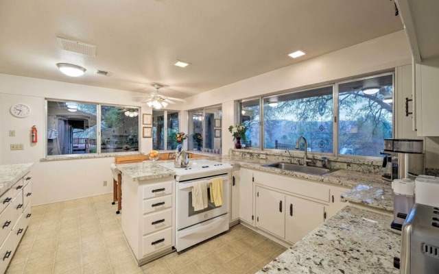 Unique 'yosemite Mountaintop Retreat' on 100 Acres