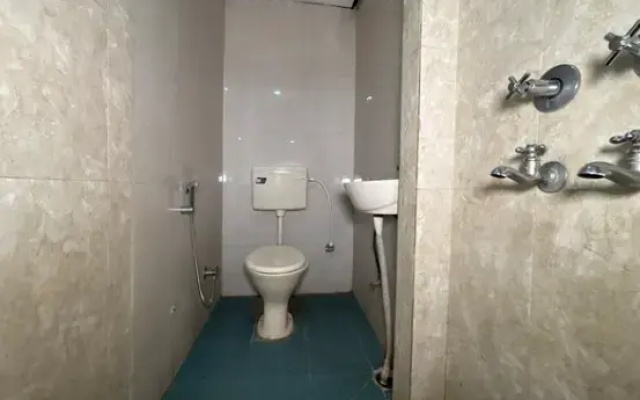 Shri Shyam Cafe and Hotel