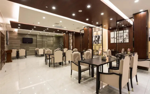 Metropolo Jinjiang Hotels (Xuzhou Railway Station, Suning Plaza, Chudu)