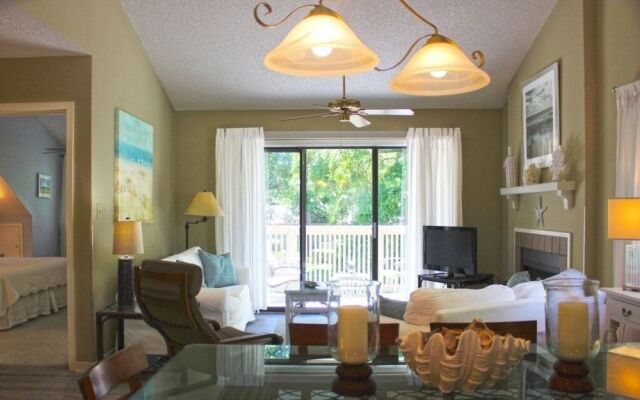 West Hyde Park 2-E by RedAwning