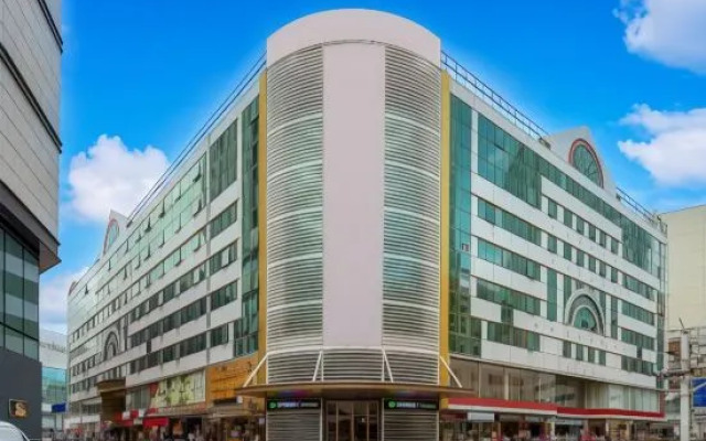 Maia Hostel