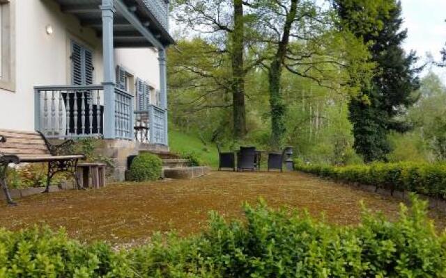 Villa im Park Wachwitzgrund