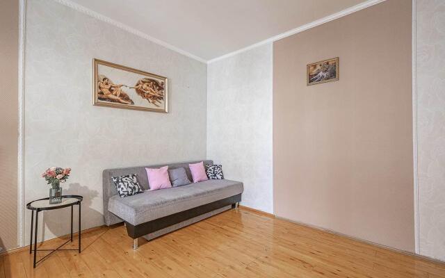 Apartments on Serova street 45