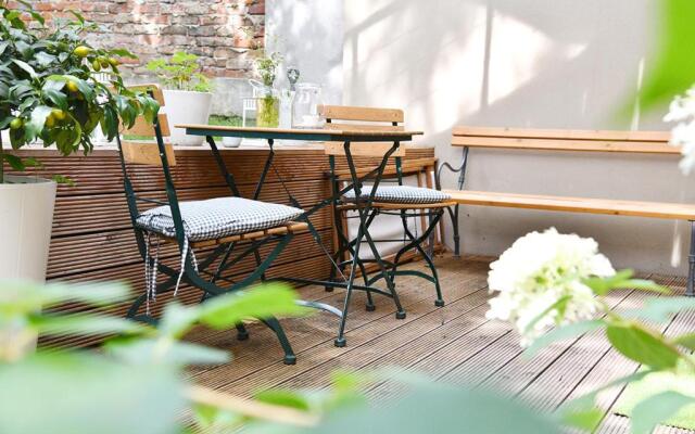 JETHON Studio-Appartement im Grünen