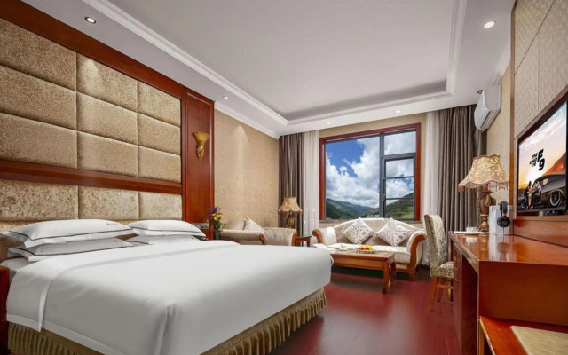 Minjiang Haoting International Hotel(Huanglongjiuzhai High-speed Railway Station Branch)