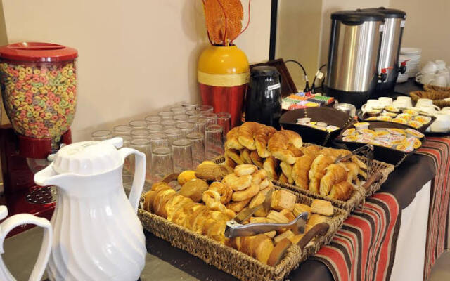 Hotel Canton de las Sierras